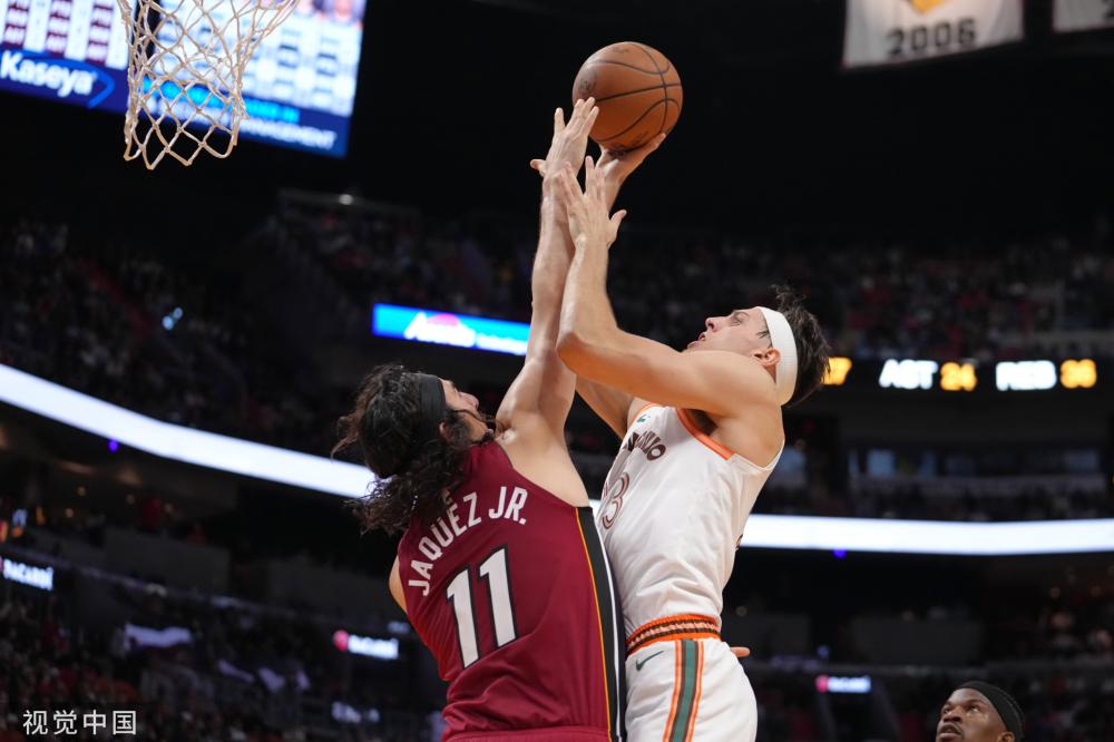 国际会议的 国际会议的